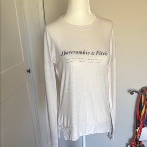 Abercrombie & Fitch Light Beige Pullover